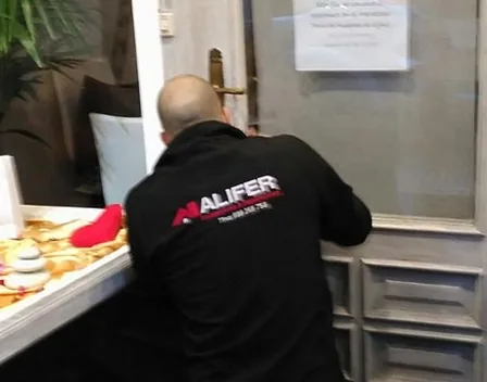 Alifer Instalaciones & Reparaciones S.L.U – toldos en Gijón (foto 7 de 12)
