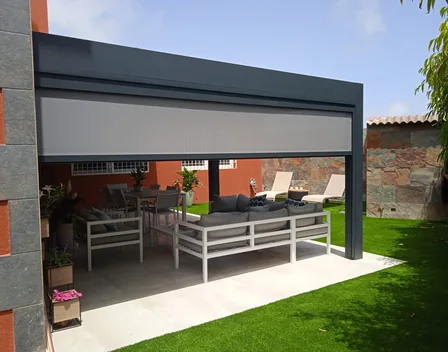 Pergola Bioclimatica, Estores, Toldos Las Palmas | Decopersiana – toldos en Las Palmas de Gran Canaria (foto 2 de 6)