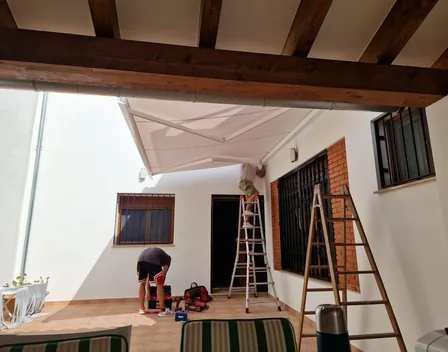 PERSYTOLDO S.L. – toldos en Burjassot (foto 4 de 12)