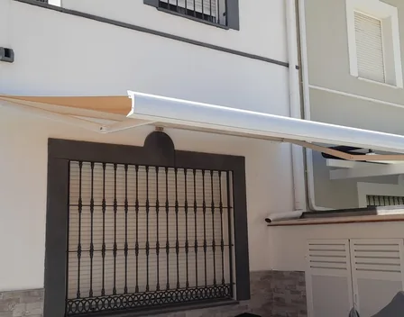 TOLDALIA - Empresa de toldos Málaga – toldos en Alhaurín de la Torre (foto 6 de 12)