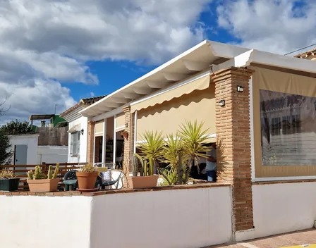 Toldos Simon Topersi Coin SL – toldos en Coín (foto 8 de 8)