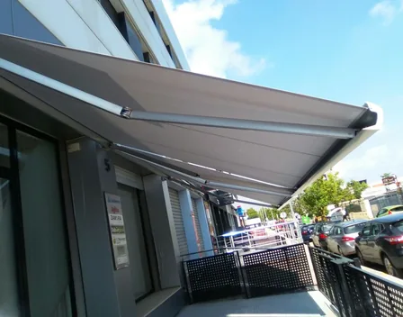 Toldos y Persianas M.R.A – toldos en Vitoria-Gasteiz (foto 5 de 10)