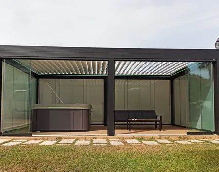 TRANSOL EXTERIORS - Pèrgoles, Toldos & Tancaments | Tarragona – toldos en Alcover (foto 2 de 12)